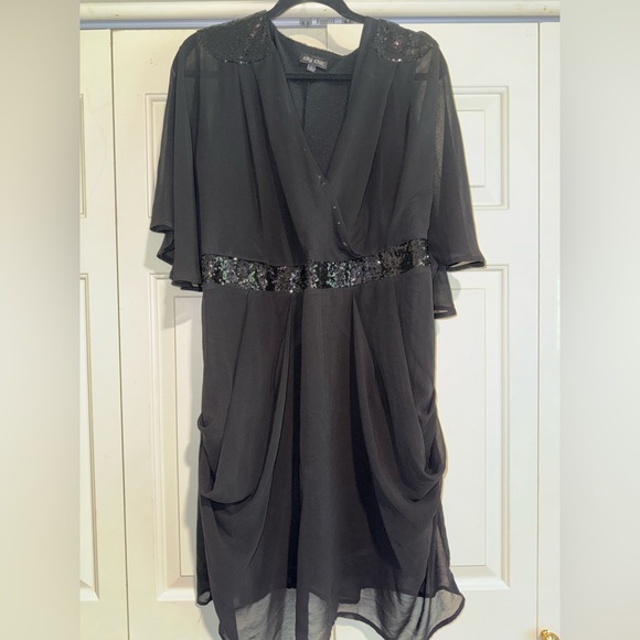 City Chic Black Sequin Wrap Dress - Picture 4 of 10